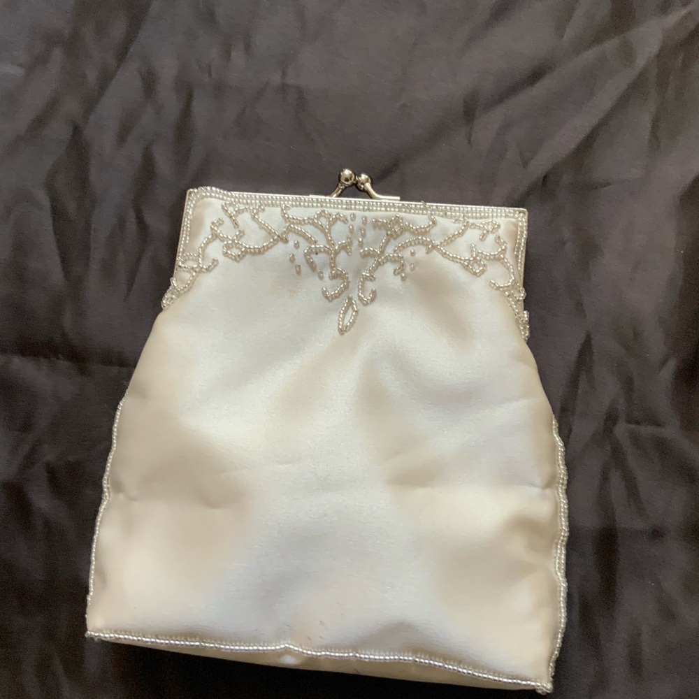 Beaded Cream colored evening bag